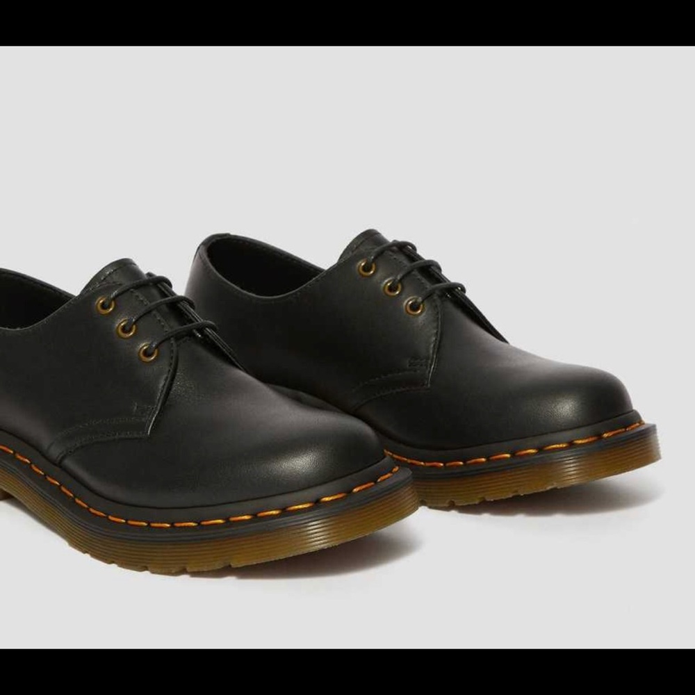 NIB 1461 WOMEN'S WANAMA LEATHER OXFORD SHOES